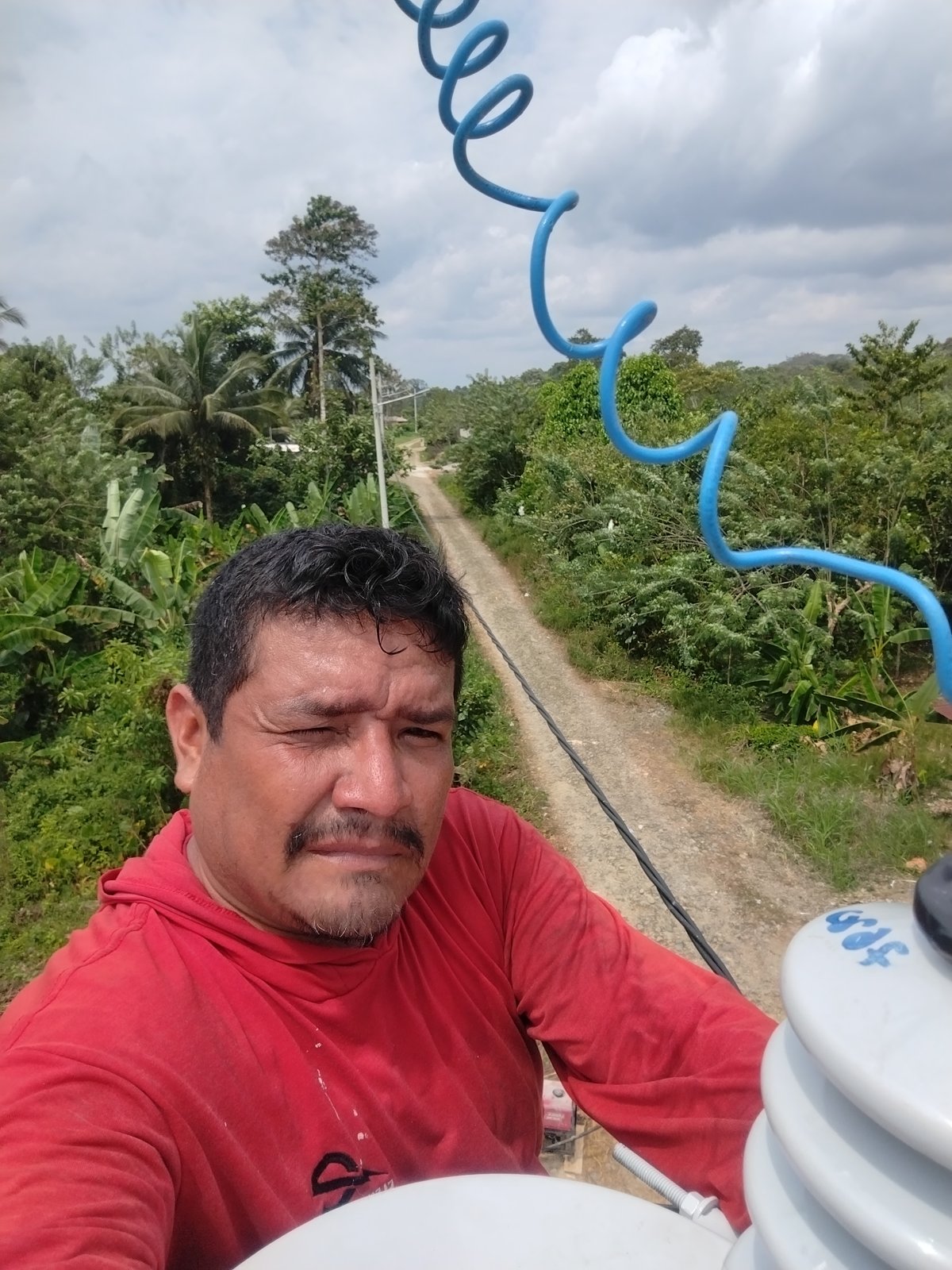 Óscar Andres  Mideros Franco