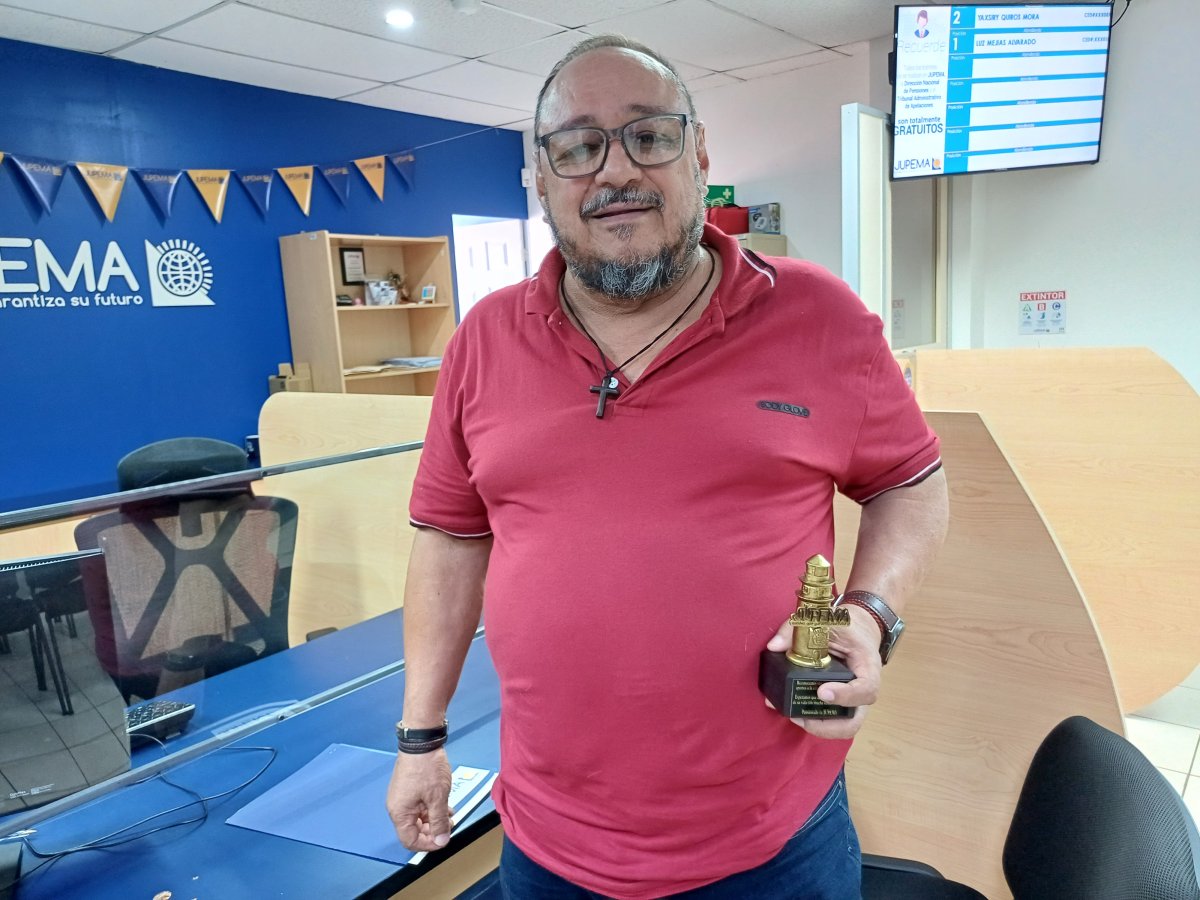 Jimmy Vicente  González Alvarez 