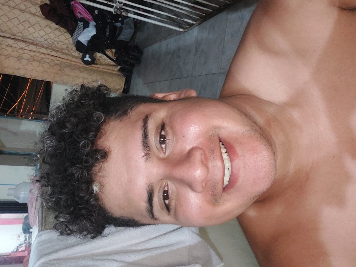 Holger Adriano  Fuentes Moncayo 